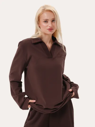Oversize polo longsleeve s výšivkou – čokoládová